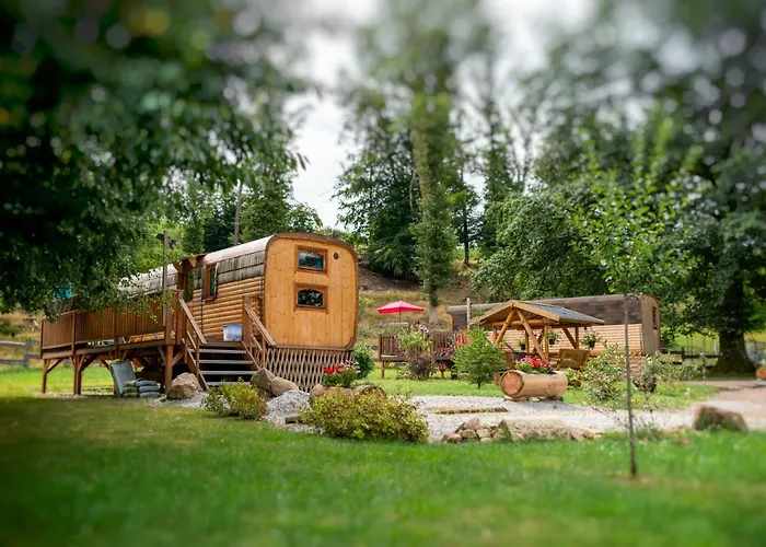 Ma Roulotte Sous Les Chenes- Au Naturel シャレー *