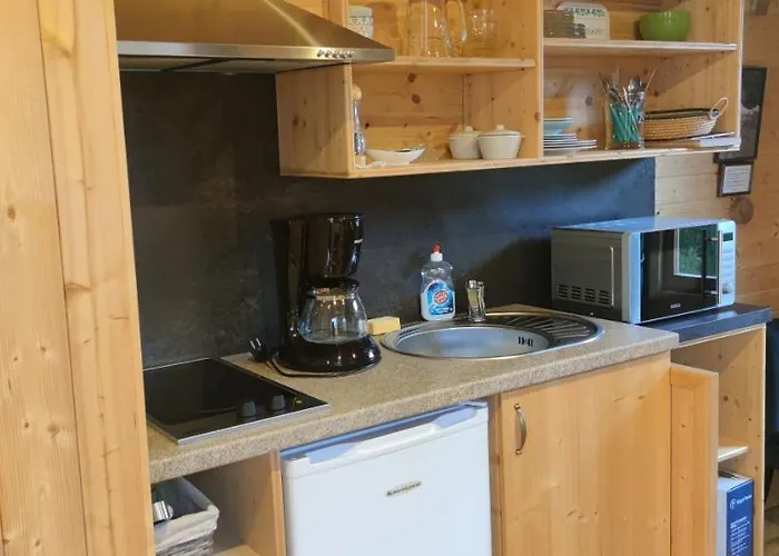 Ma Roulotte Sous Les Chenes- Au Naturel *